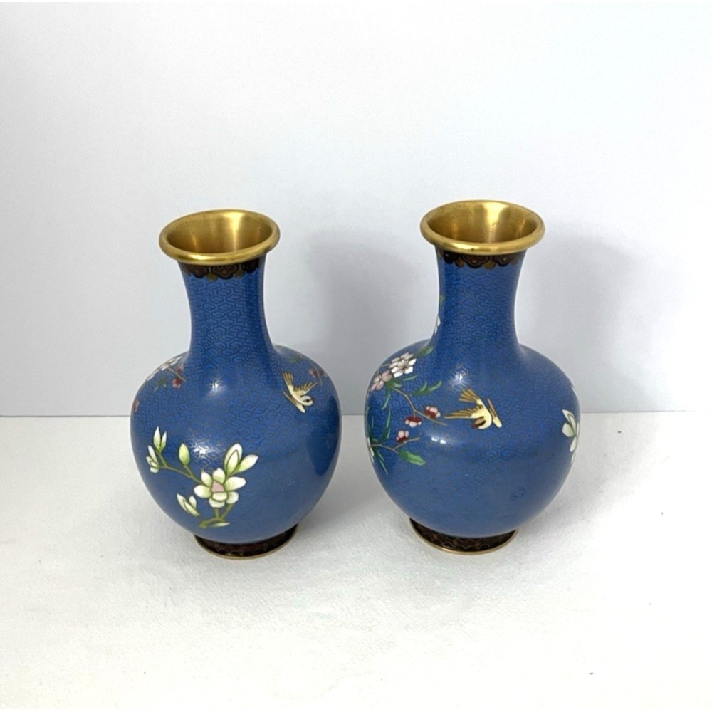 Vintage Cloisonné Enamel Vases Pair Blue Brass Floral Birds 8" H - Picture 3 of 5